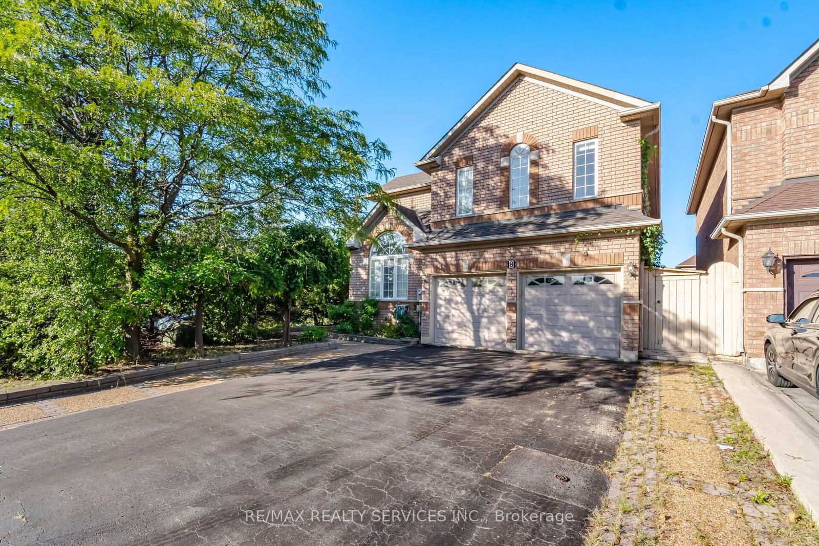 8-riverbank-road-brampton-ontario-w13789744