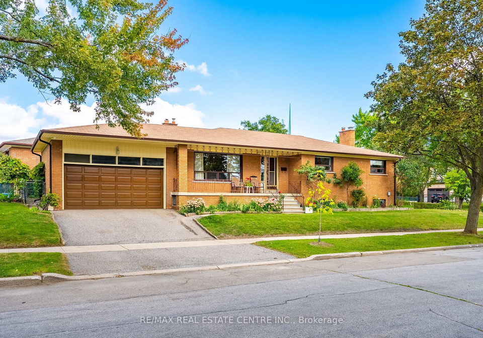 4-dunreo-drive-toronto-york-ontario-w13790016