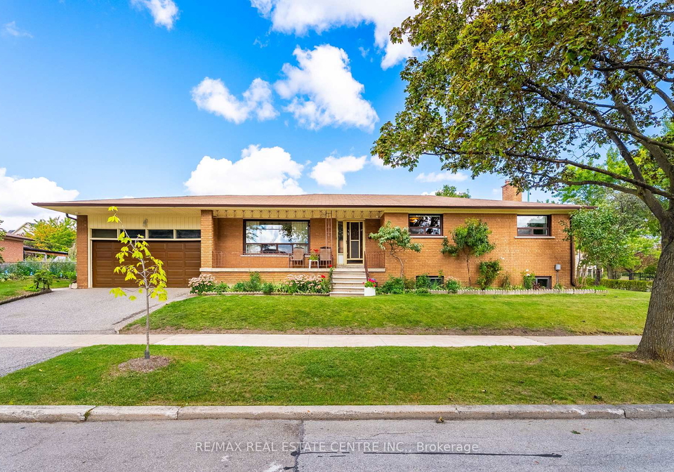 4-dunreo-drive-toronto-york-ontario-w13790016