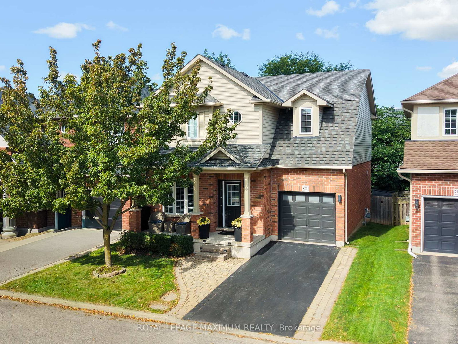 5221-garland-crescent-burlington-ontario-w13790038