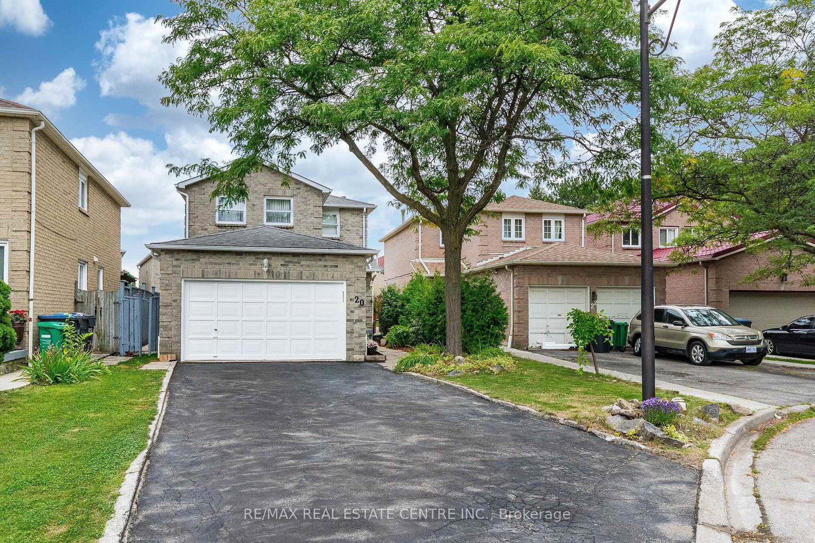20-dupont-court-brampton-ontario-w13790652