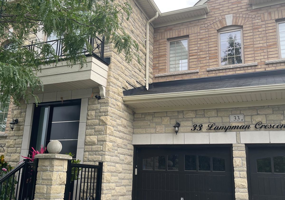 33-lampman-crescent-brampton-ontario-w13790804