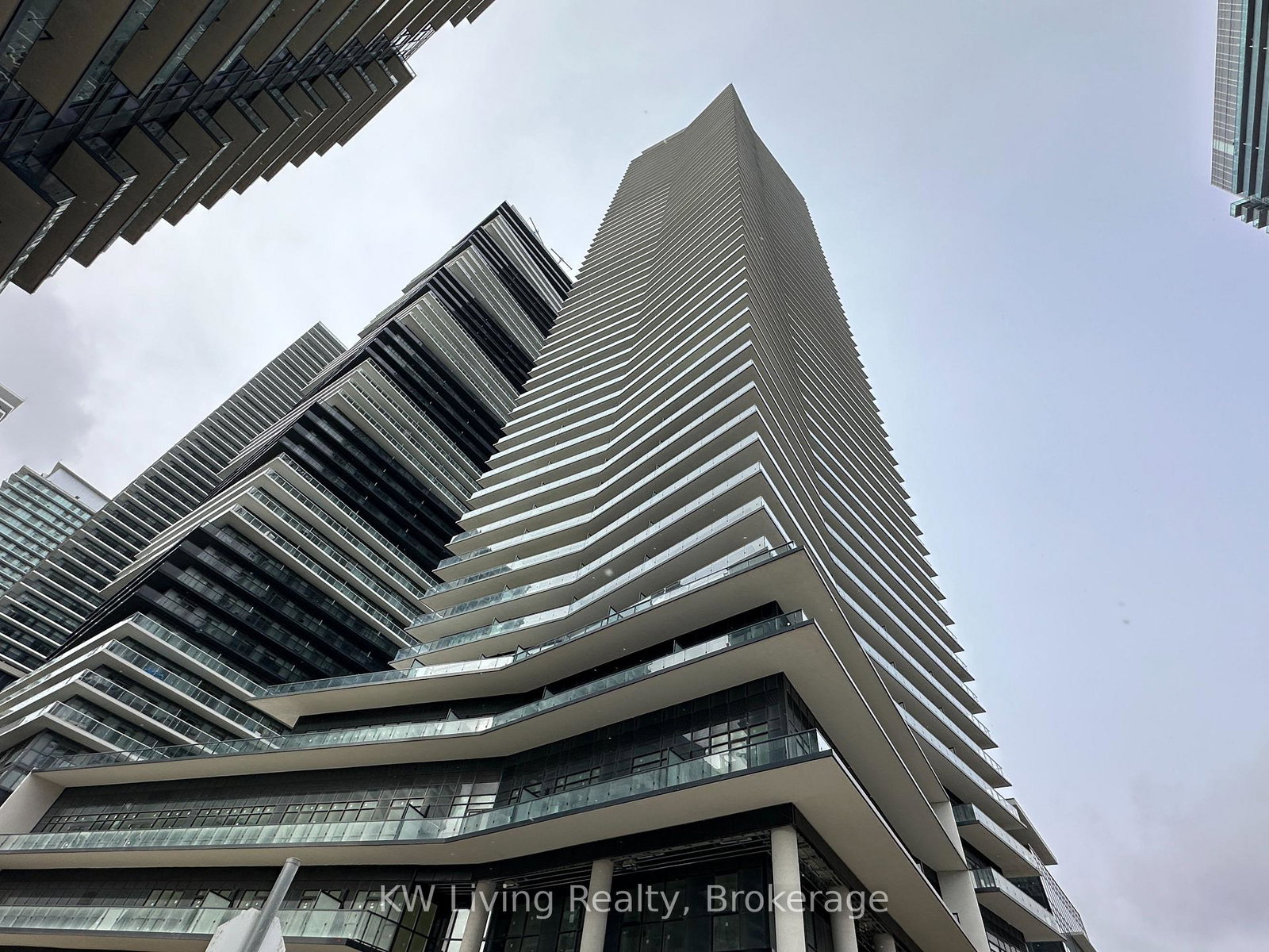 38-annie-craig-drive-toronto-etobicoke-ontario-w13791012