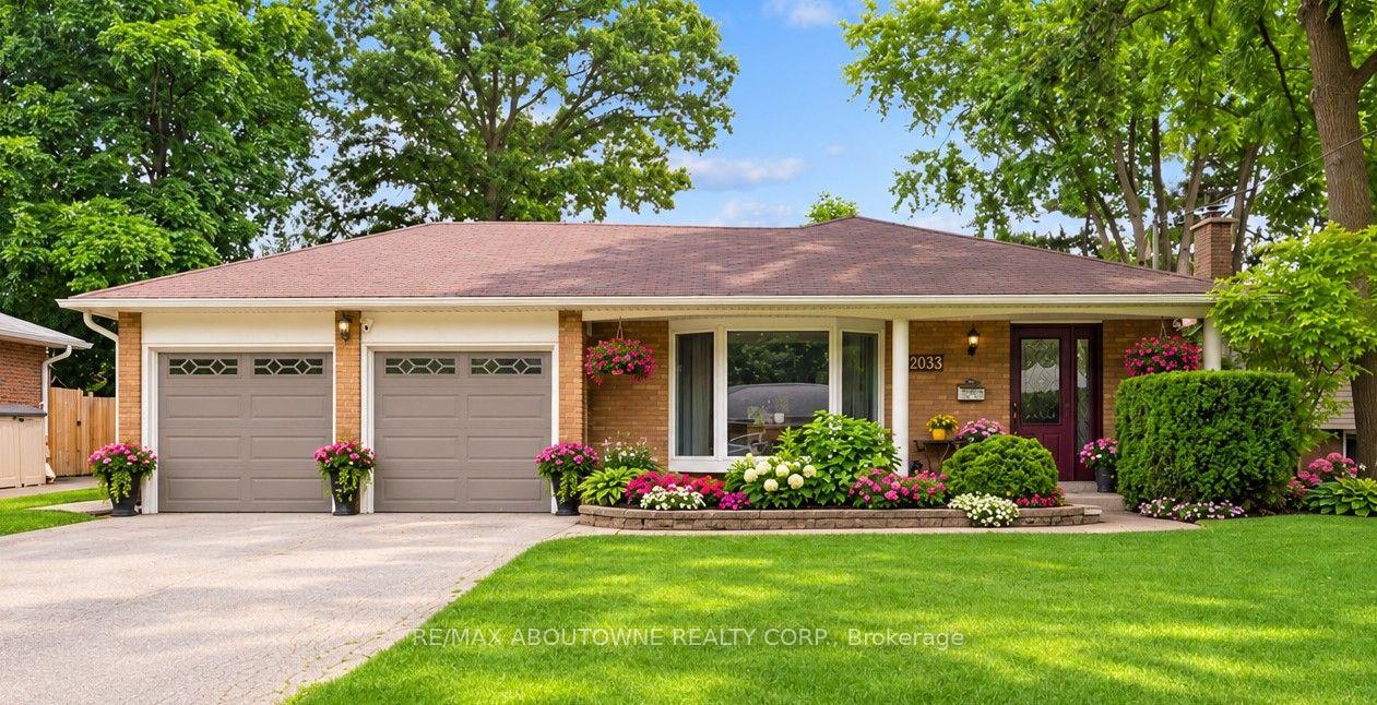 2033-saxon-road-oakville-ontario-w13791408