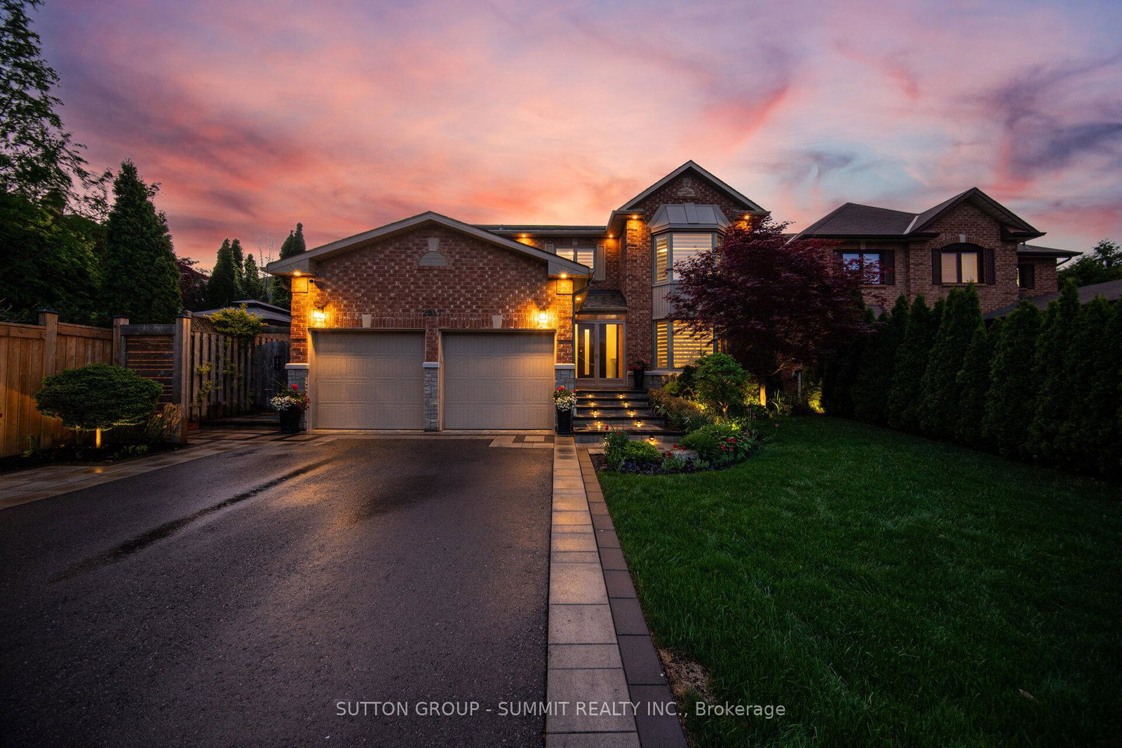 2017-lady-di-court-nw-mississauga-ontario-w13791662