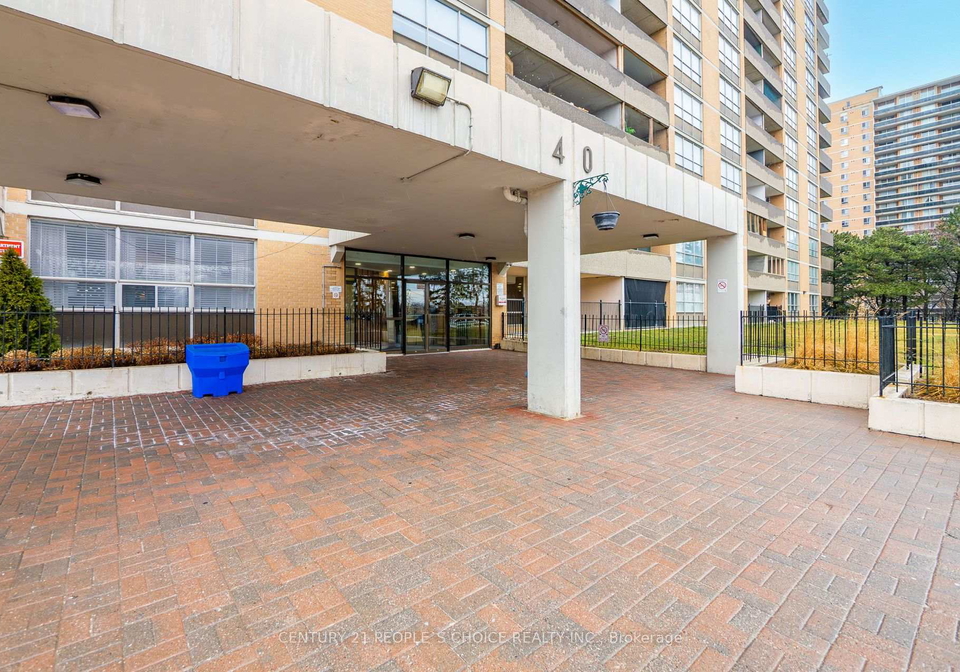 40-panorama-court-toronto-etobicoke-ontario-w13791892