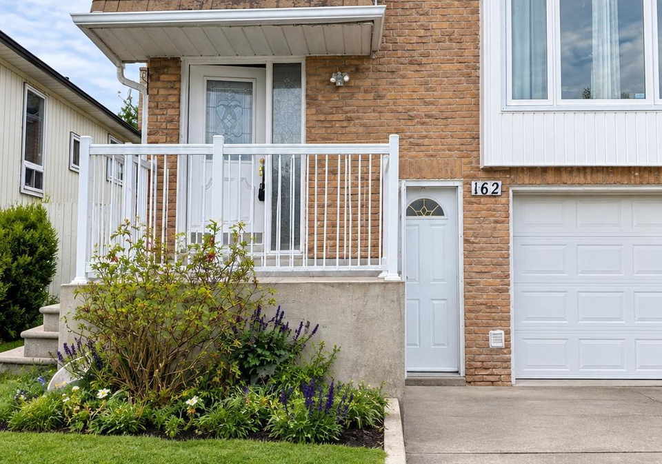 162-beech-st-main-floor-street-brampton-ontario-w13791920