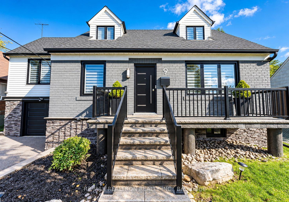 9-ingleside-drive-toronto-york-ontario-w13791984