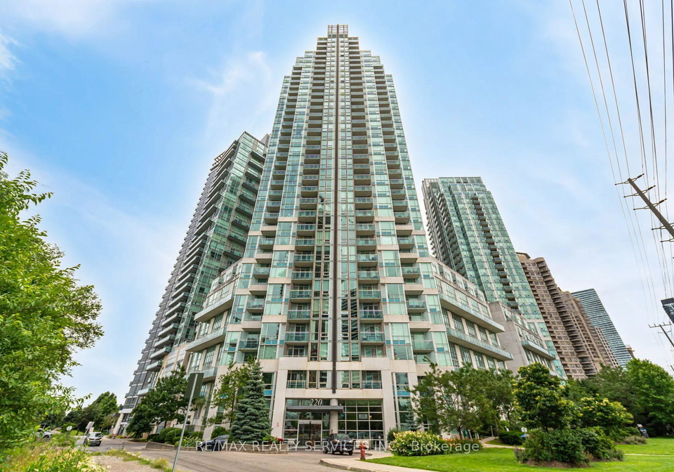 220-burnhamthorpe-road-w-mississauga-ontario-w13792006