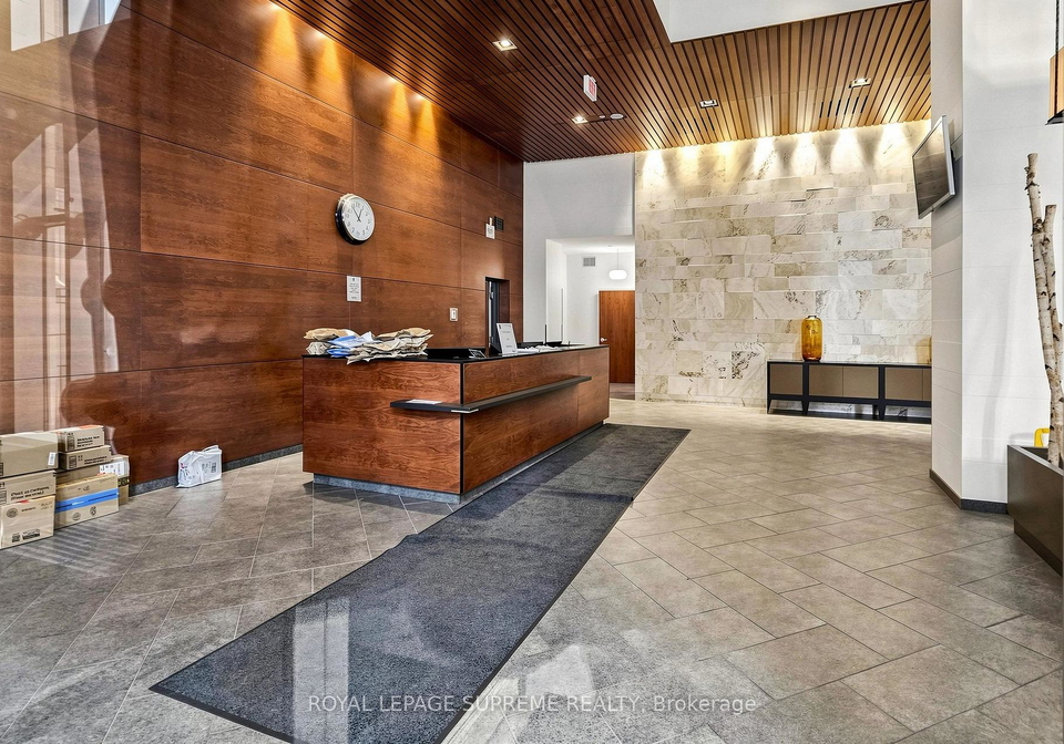 4090-living-arts-drive-mississauga-ontario-w13792174