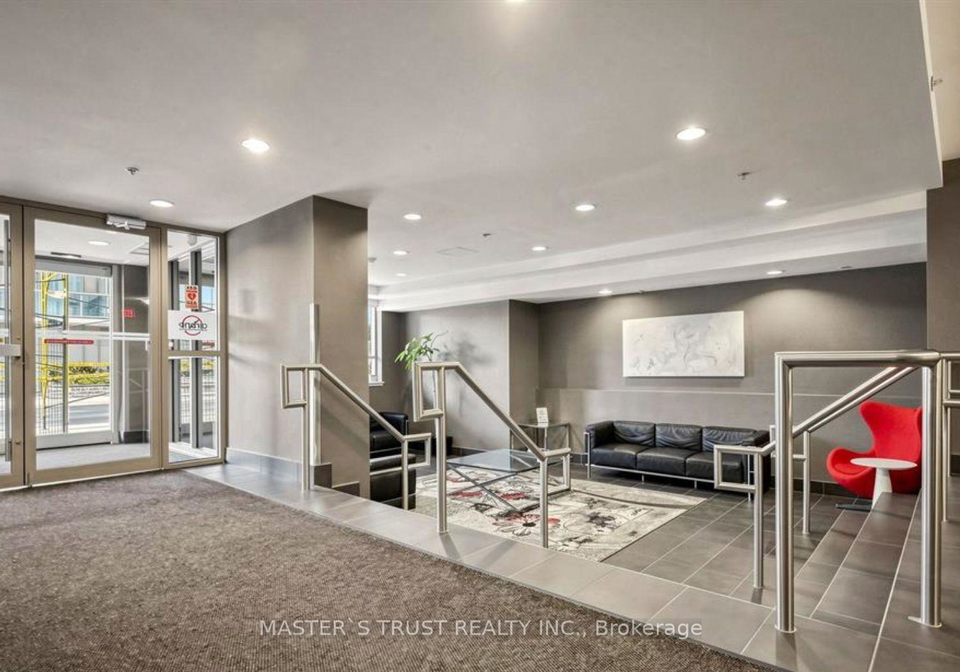812-lansdowne-avenue-toronto-toronto-ontario-w13792398
