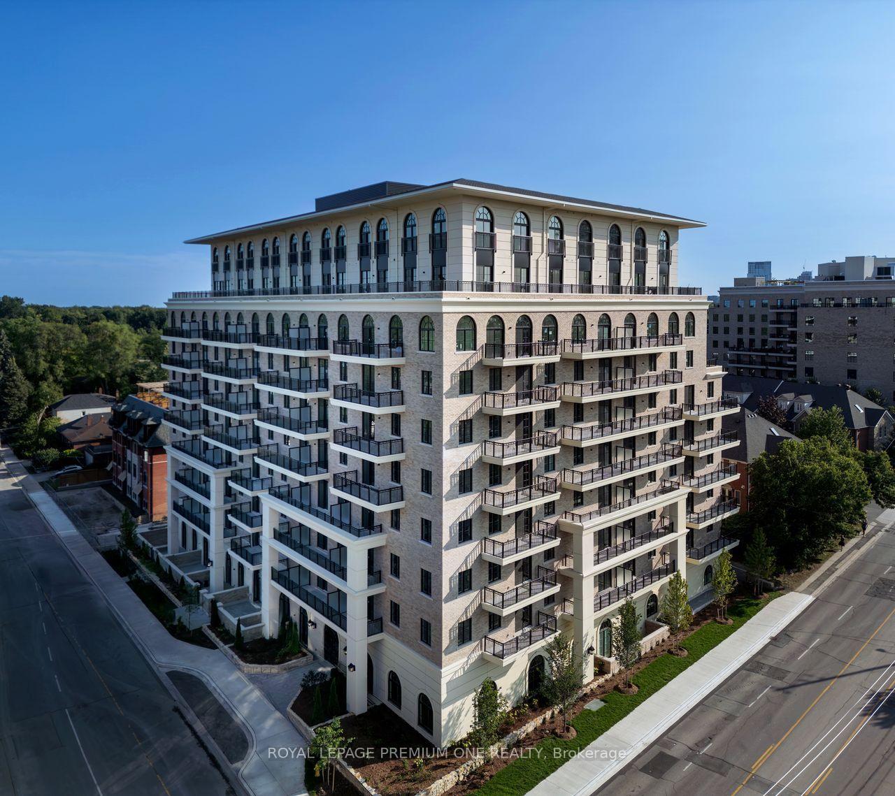 38-earlington-avenue-toronto-etobicoke-ontario-w13792418