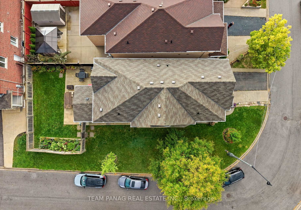 20-mission-ridge-trail-brampton-ontario-w13792450