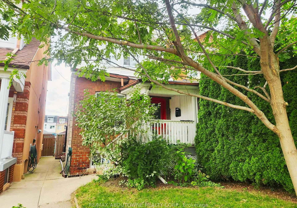 60-gillespie-avenue-toronto-toronto-ontario-w13792678
