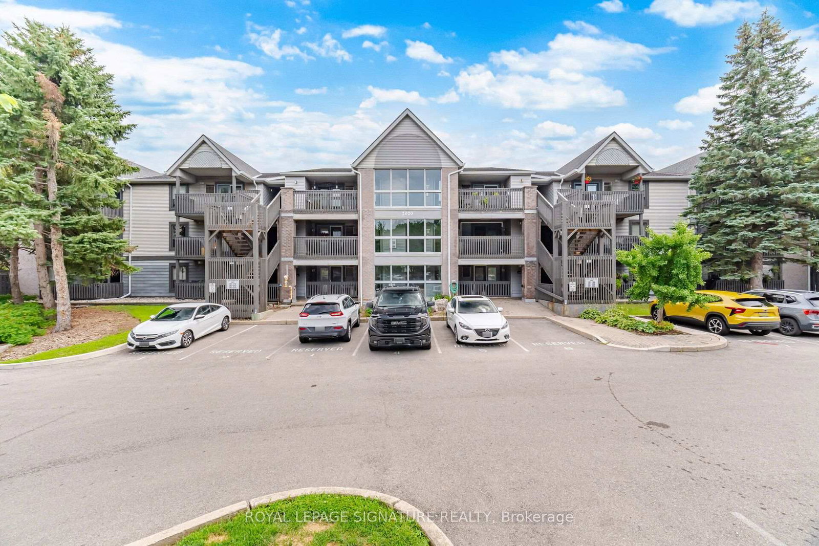 2020-cleaver-avenue-burlington-ontario-w13792688