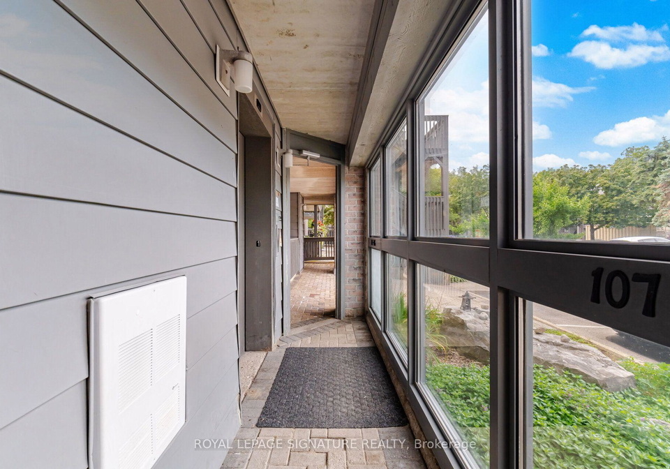 2020-cleaver-avenue-burlington-ontario-w13792688