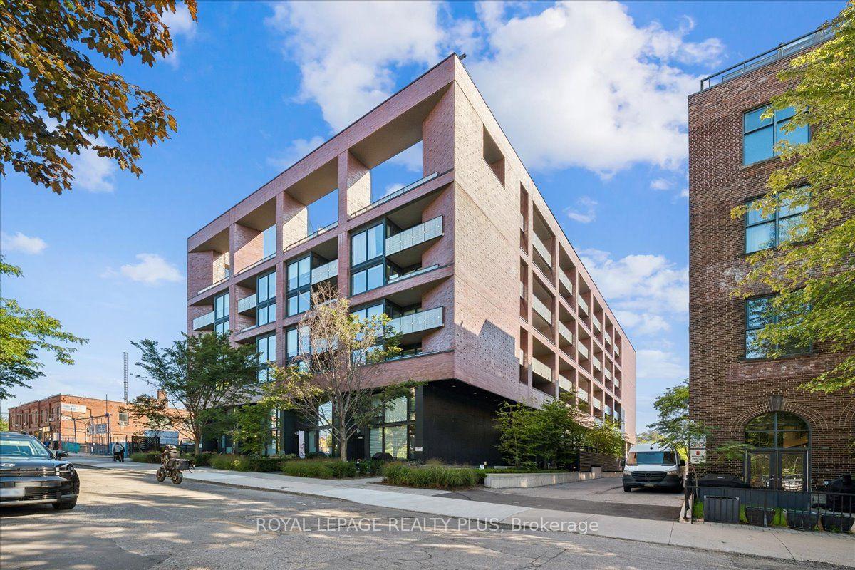 383-sorauren-avenue-toronto-toronto-ontario-w13792856