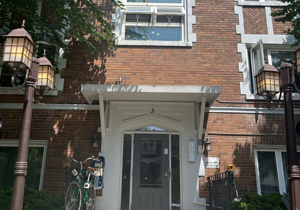 3-elm-grove-avenue-toronto-toronto-ontario-w13792916