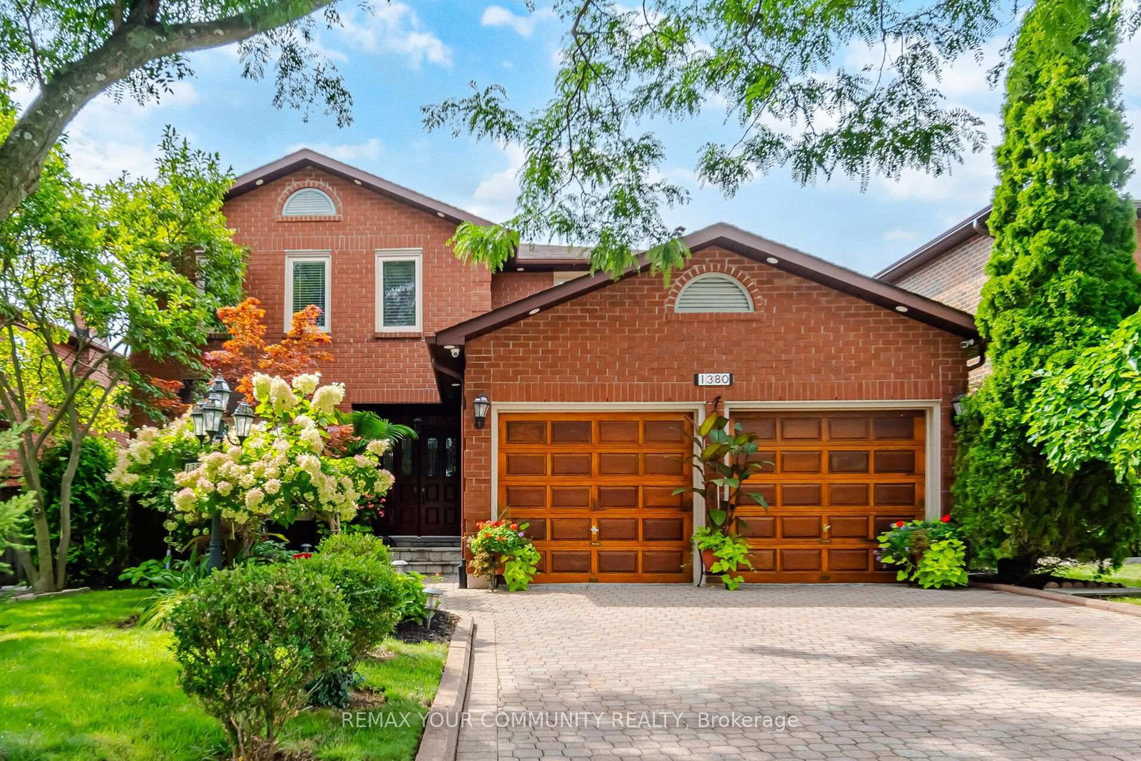 1380-bishopstoke-way-oakville-ontario-w13792956