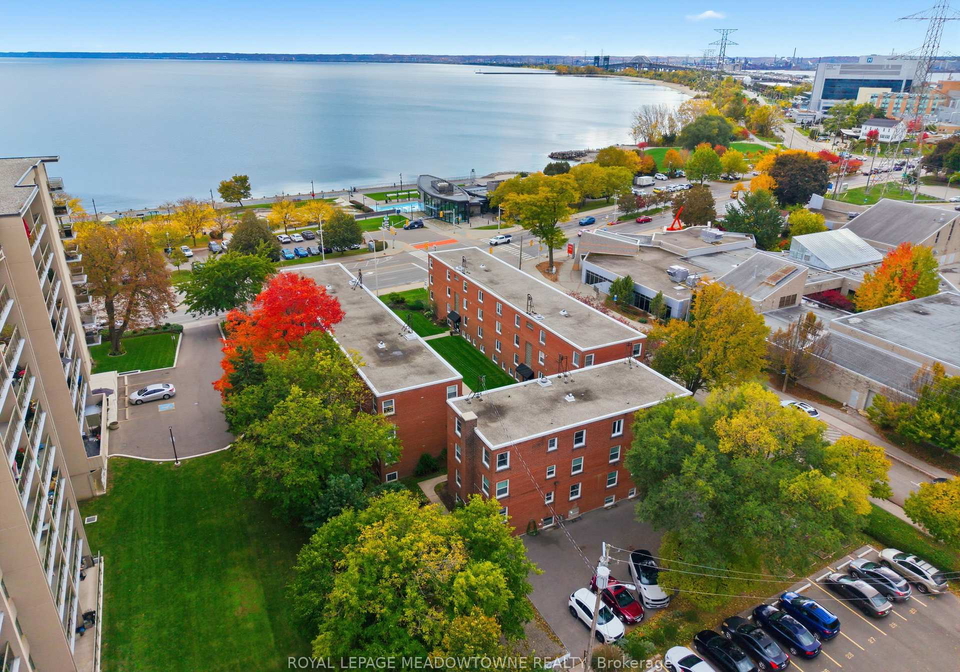 1351-lakeshore-road-burlington-ontario-w13793094