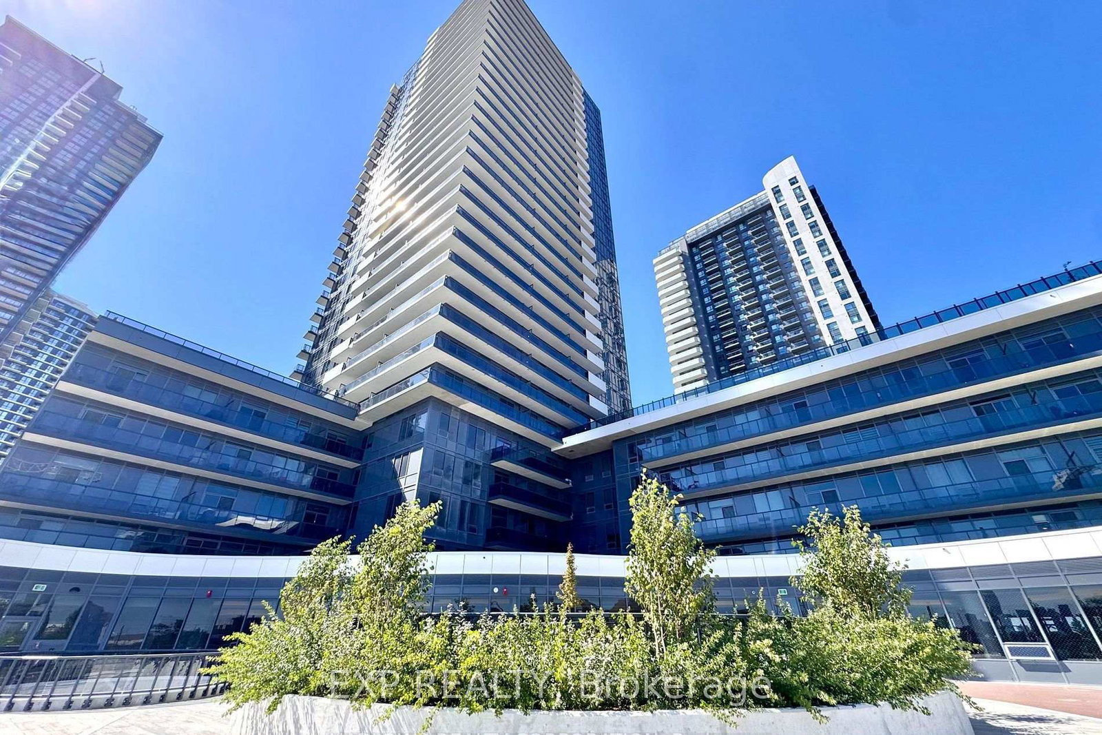 5105-hurontario-street-mississauga-ontario-w13793156