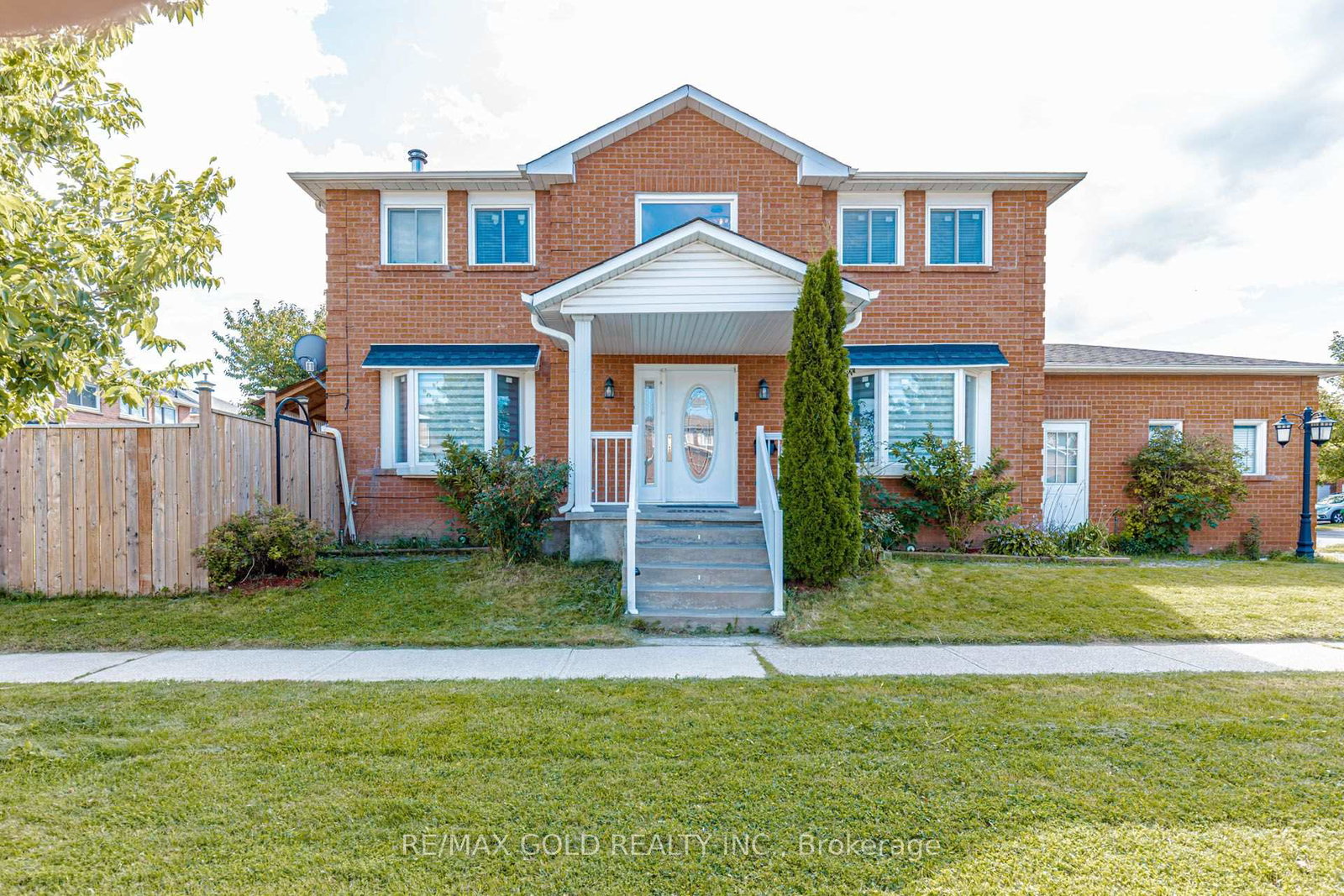 4-horsham-street-brampton-ontario-w13793276