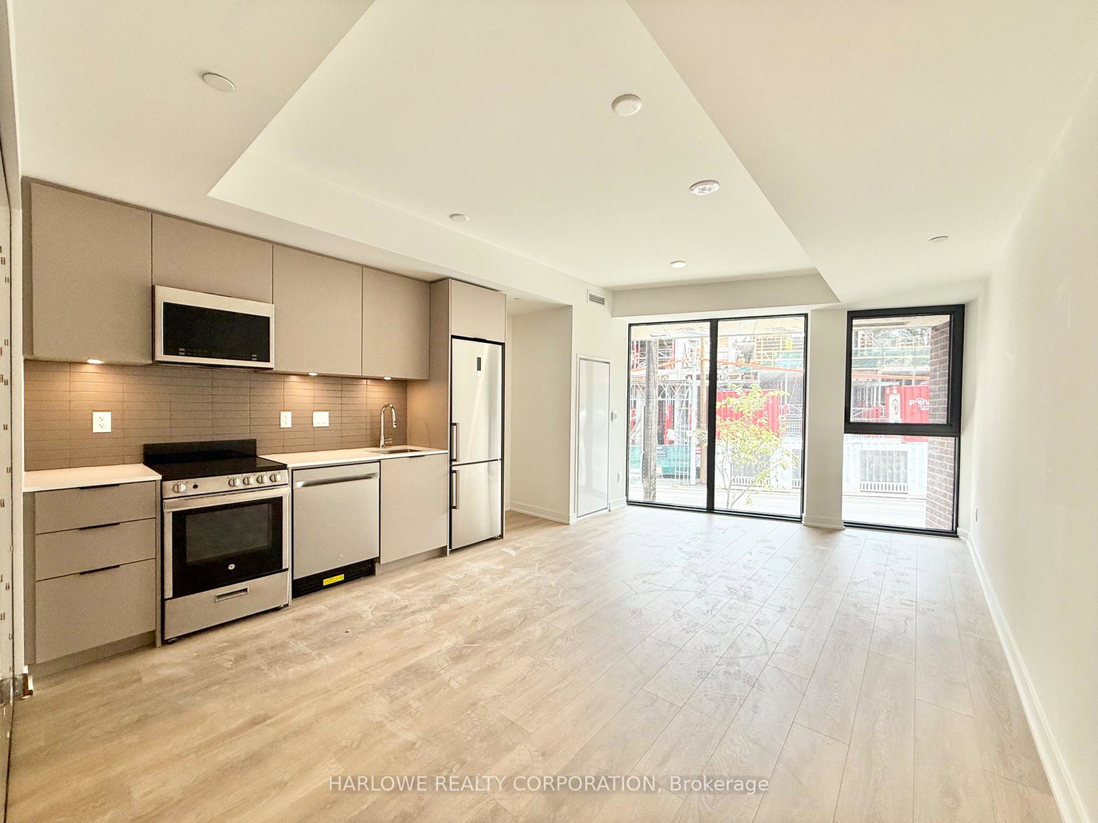 1-vine-avenue-toronto-toronto-ontario-w13793798