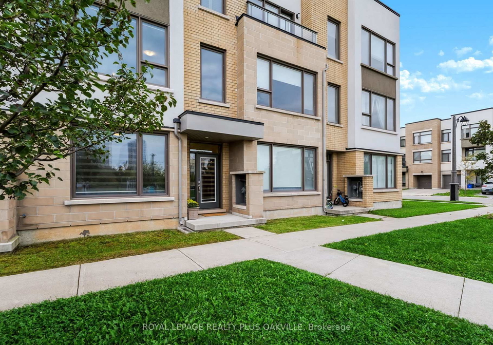 211-squire-crescent-oakville-ontario-w13793814