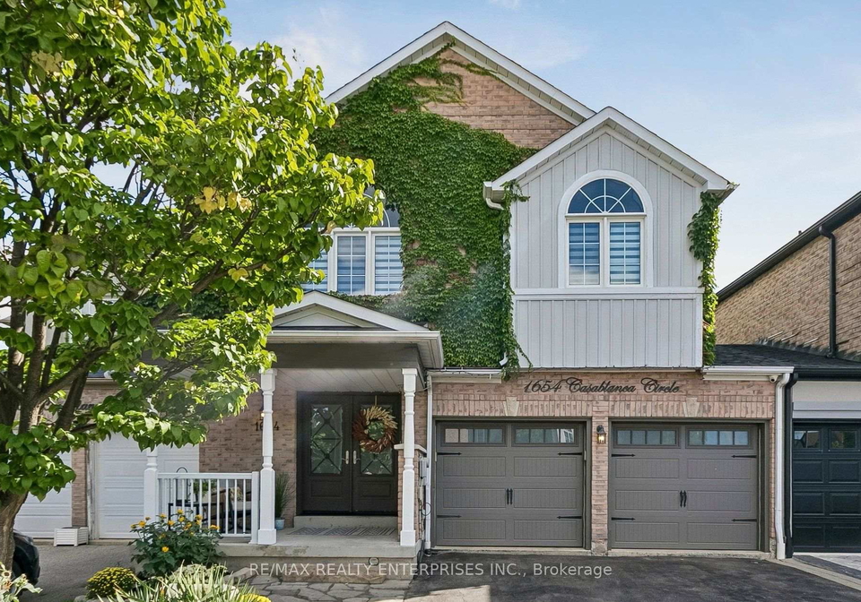 1654-casablanca-circle-mississauga-ontario-w13793892