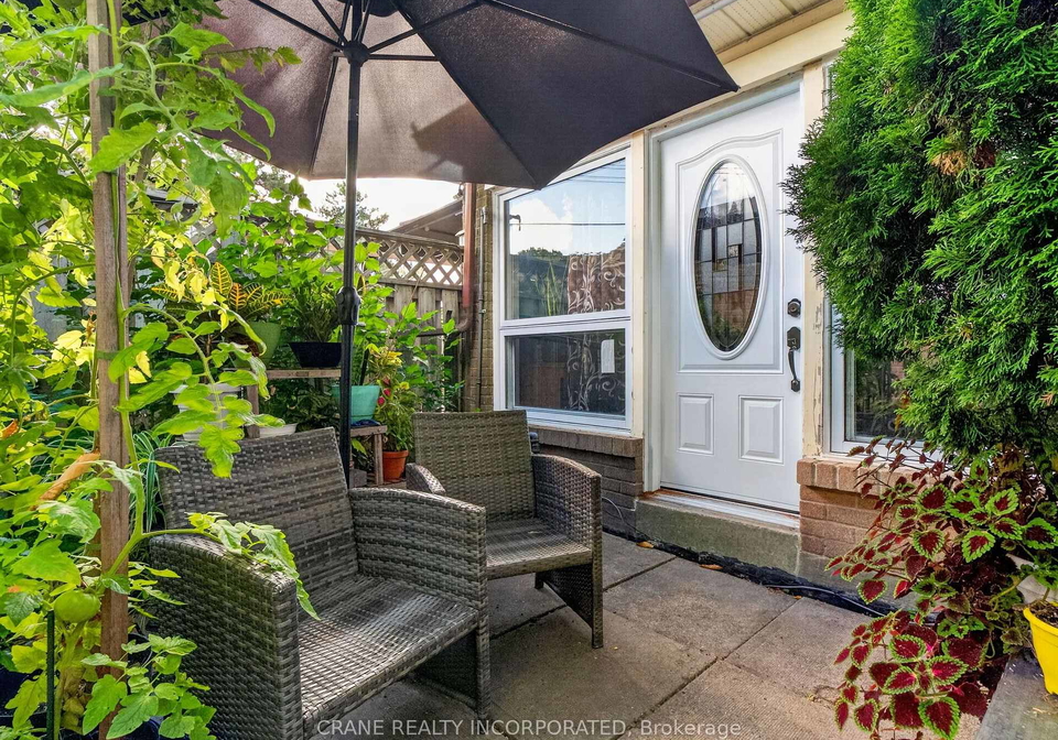 256-john-garland-boulevard-toronto-etobicoke-ontario-w13793900