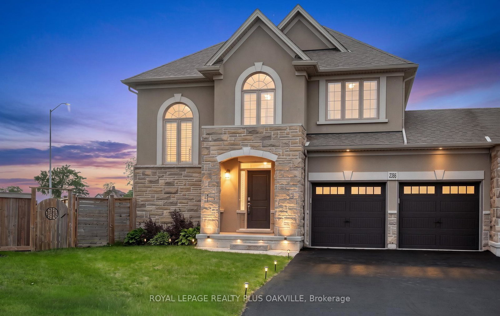 2386-natasha-circle-oakville-ontario-w13793978