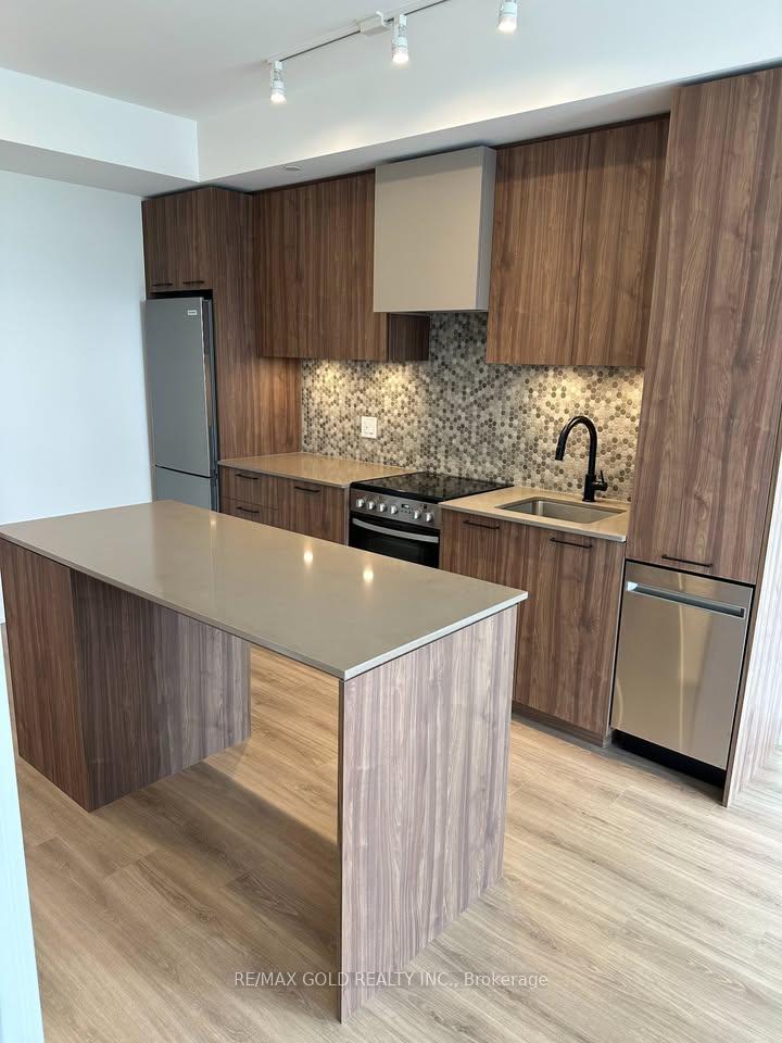 10-lagerfeld-drive-brampton-ontario-w13793990