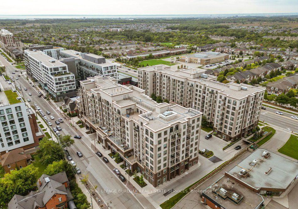 2486-old-bronte-road-oakville-ontario-w13793996