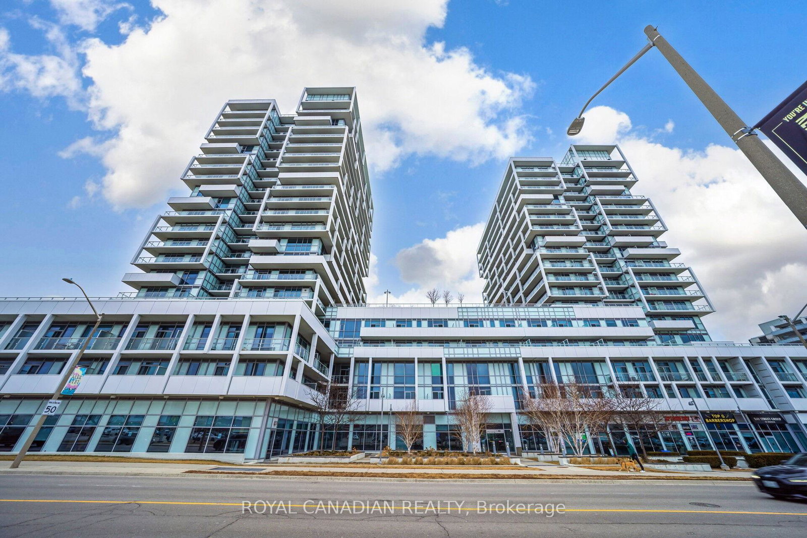 55-speers-road-oakville-ontario-w13794352
