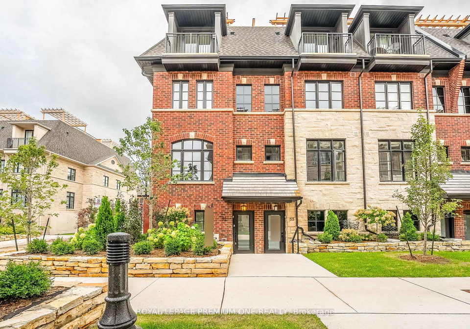 30-lunar-crescent-mississauga-ontario-w13794500
