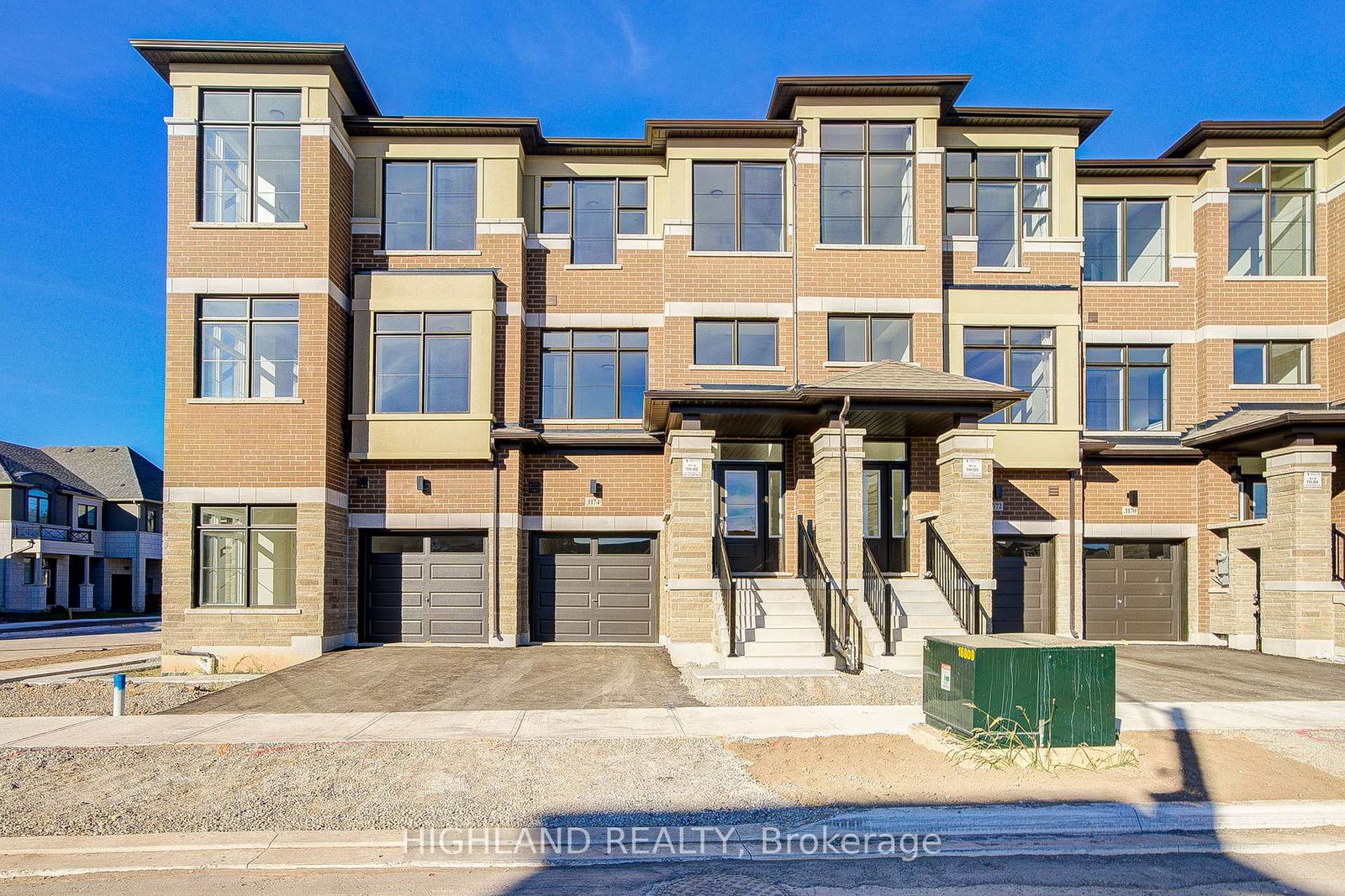 1174-dartmouth-crescent-oakville-ontario-w13794734