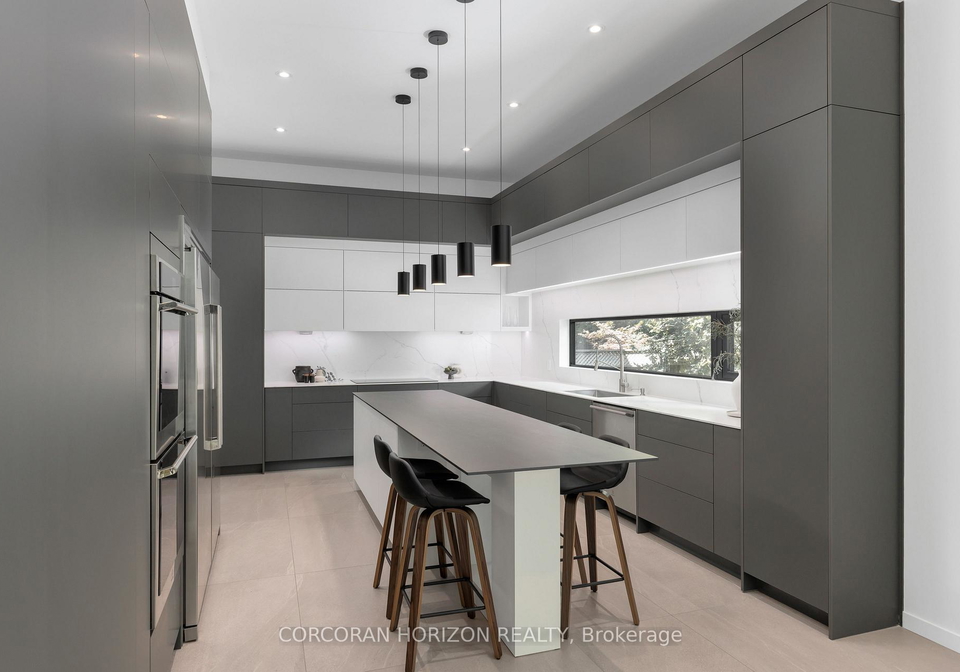 1277-hillview-crescent-oakville-ontario-w13794858