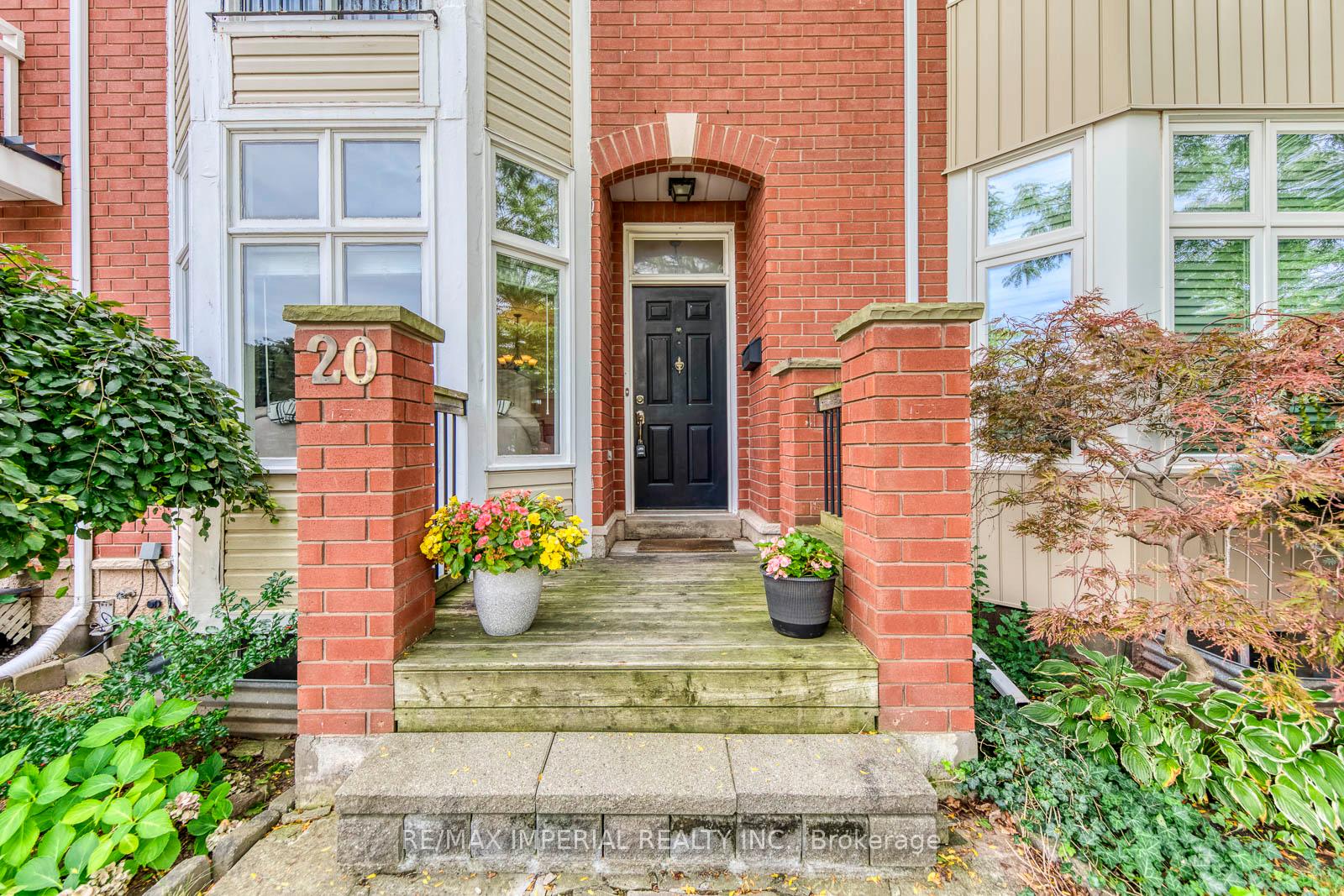 20-the-greenery-oakville-ontario-w13794904