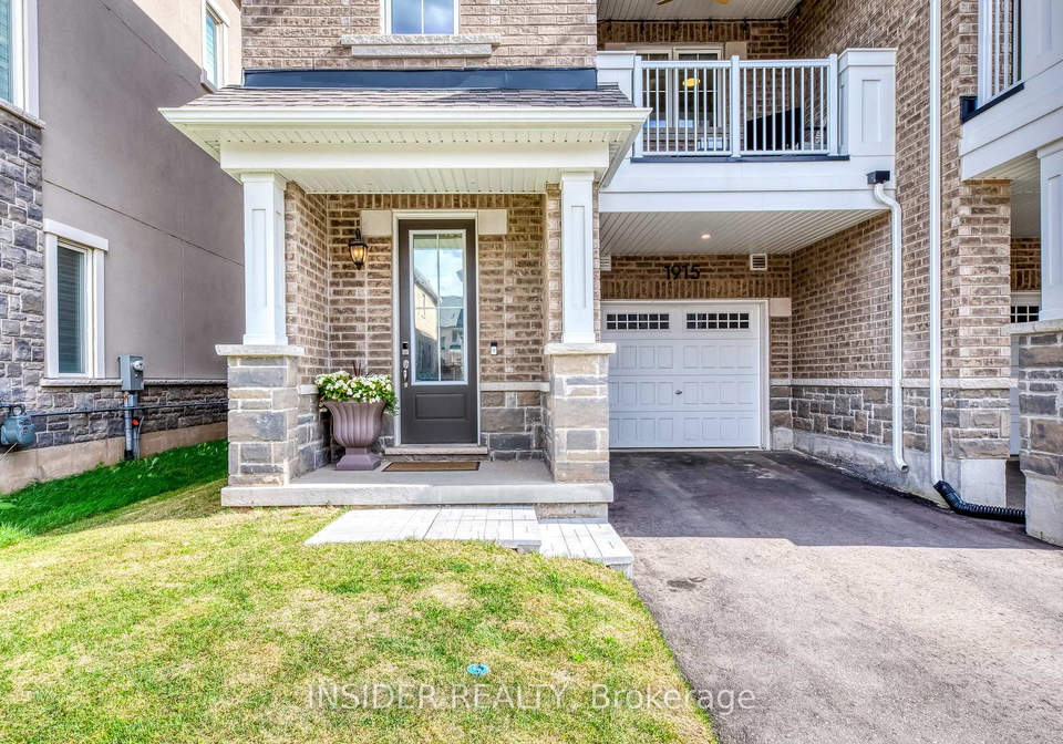 1915-thames-circle-milton-ontario-w13794928