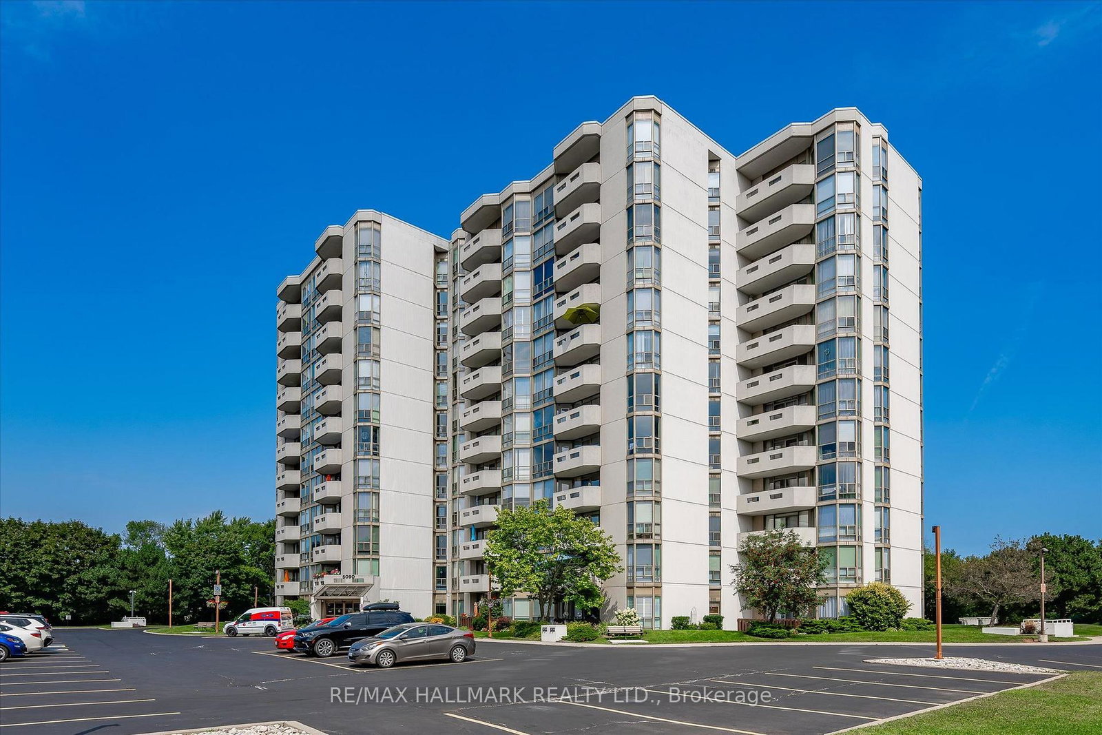 5090-pinedale-avenue-burlington-ontario-w13795008