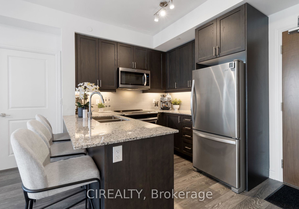 1050-main-street-e-milton-ontario-w13795010