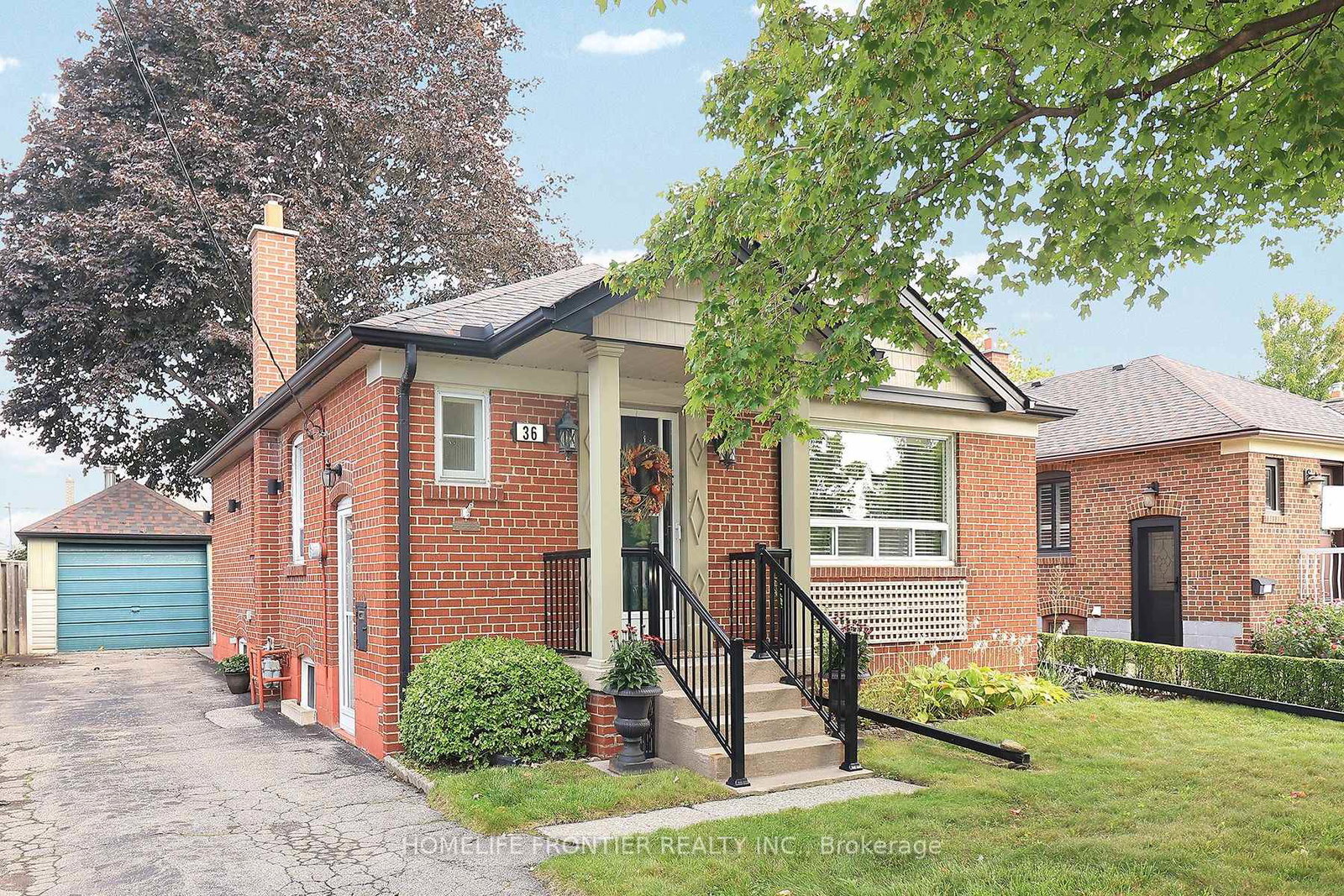 36-silvercrest-avenue-toronto-etobicoke-ontario-w13795600