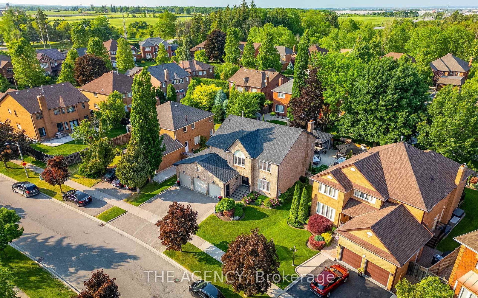 7-stonegate-drive-brampton-ontario-w13795644