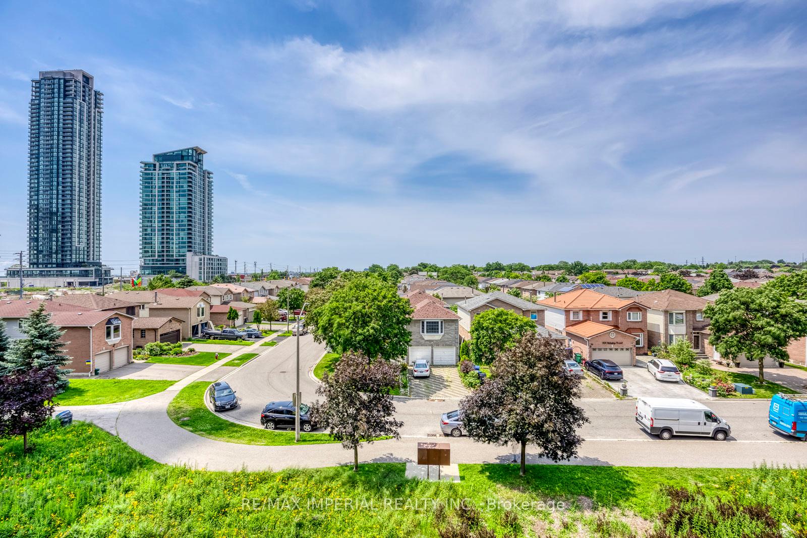 4020-parkside-village-drive-mississauga-ontario-w13795784
