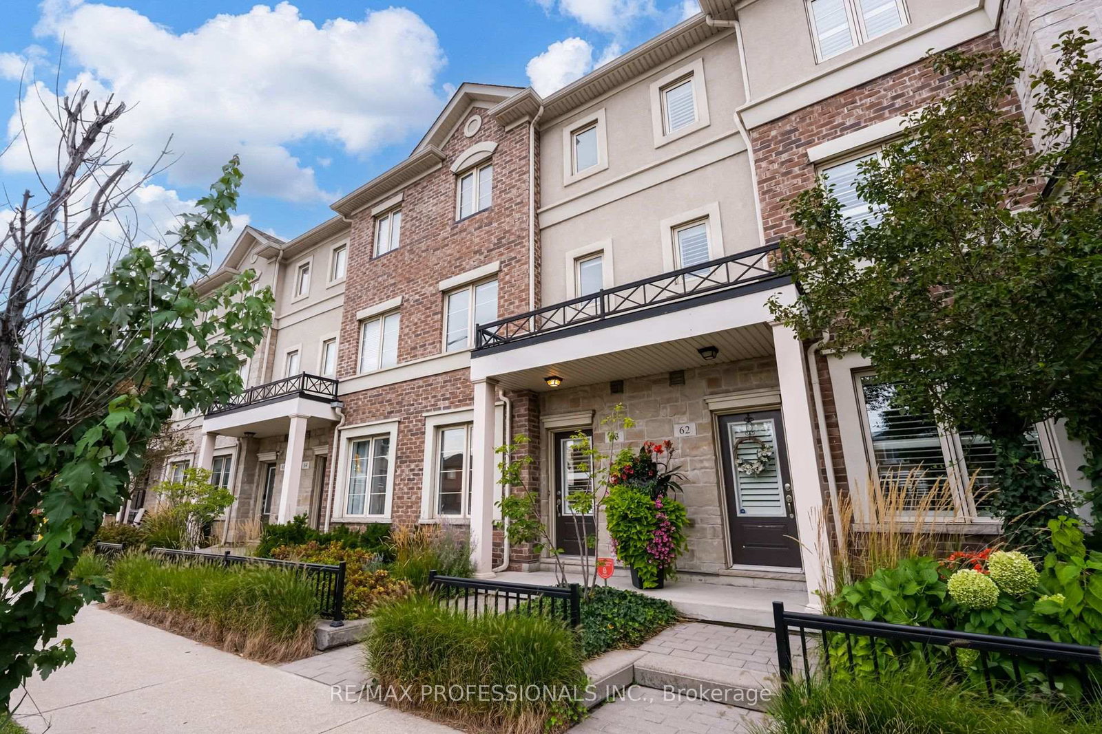 636-evans-avenue-toronto-etobicoke-ontario-w13795918