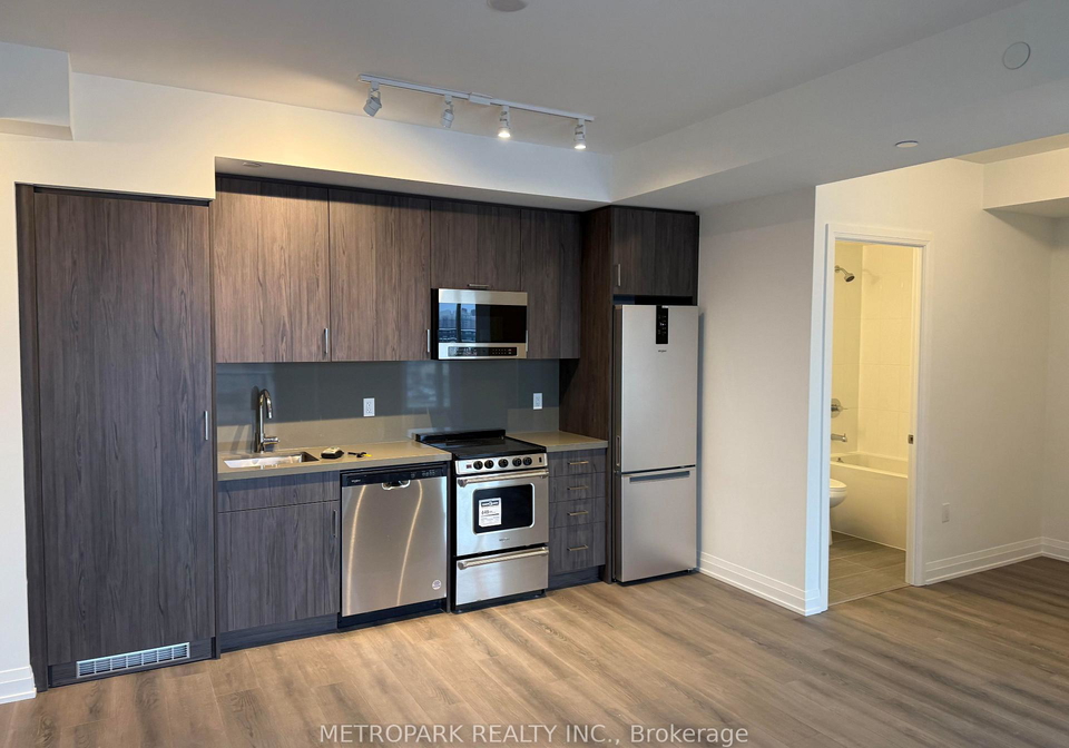 412-silver-maple-road-oakville-ontario-w13795960