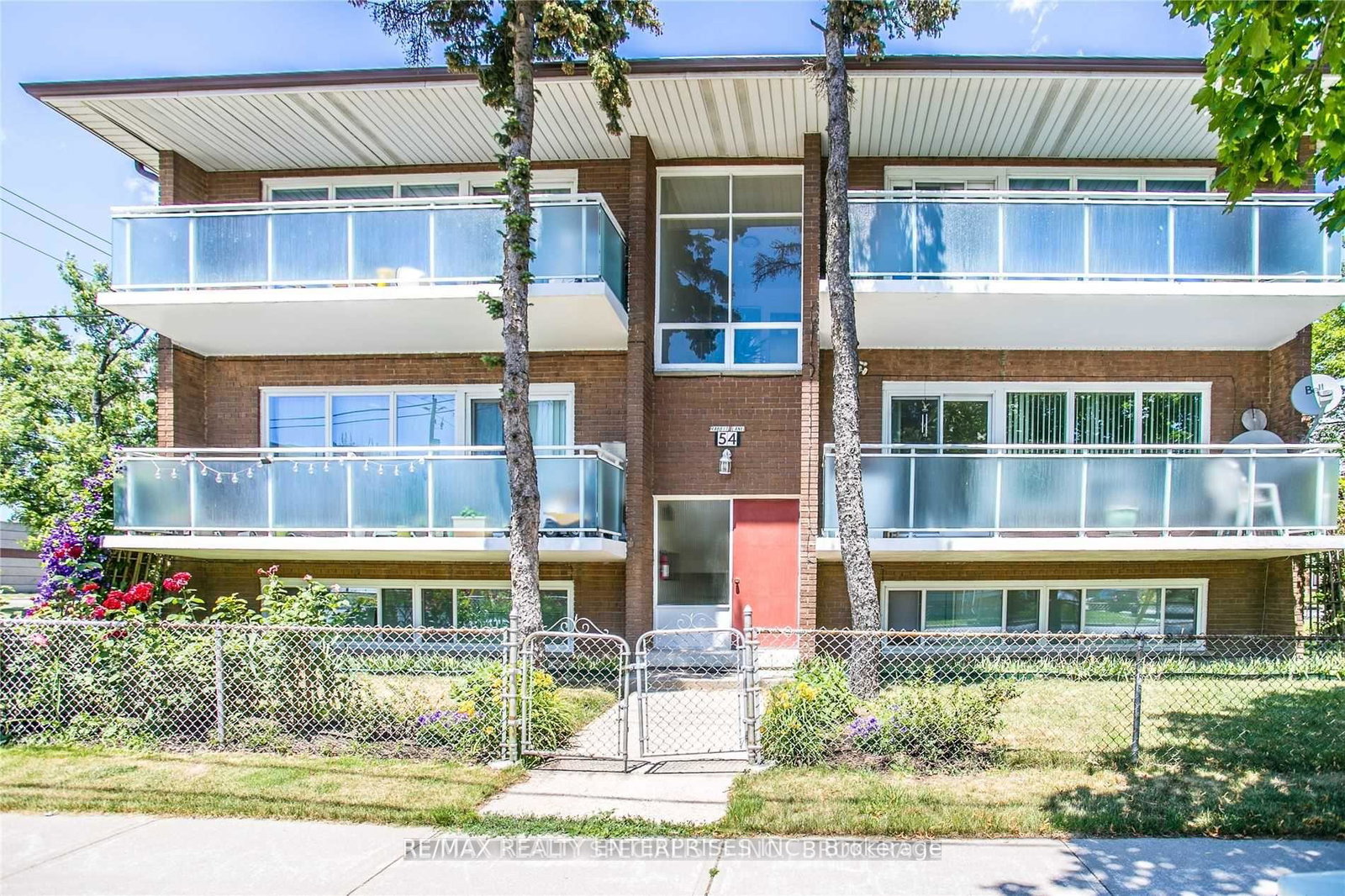 54-rabbit-lane-toronto-etobicoke-ontario-w13796082