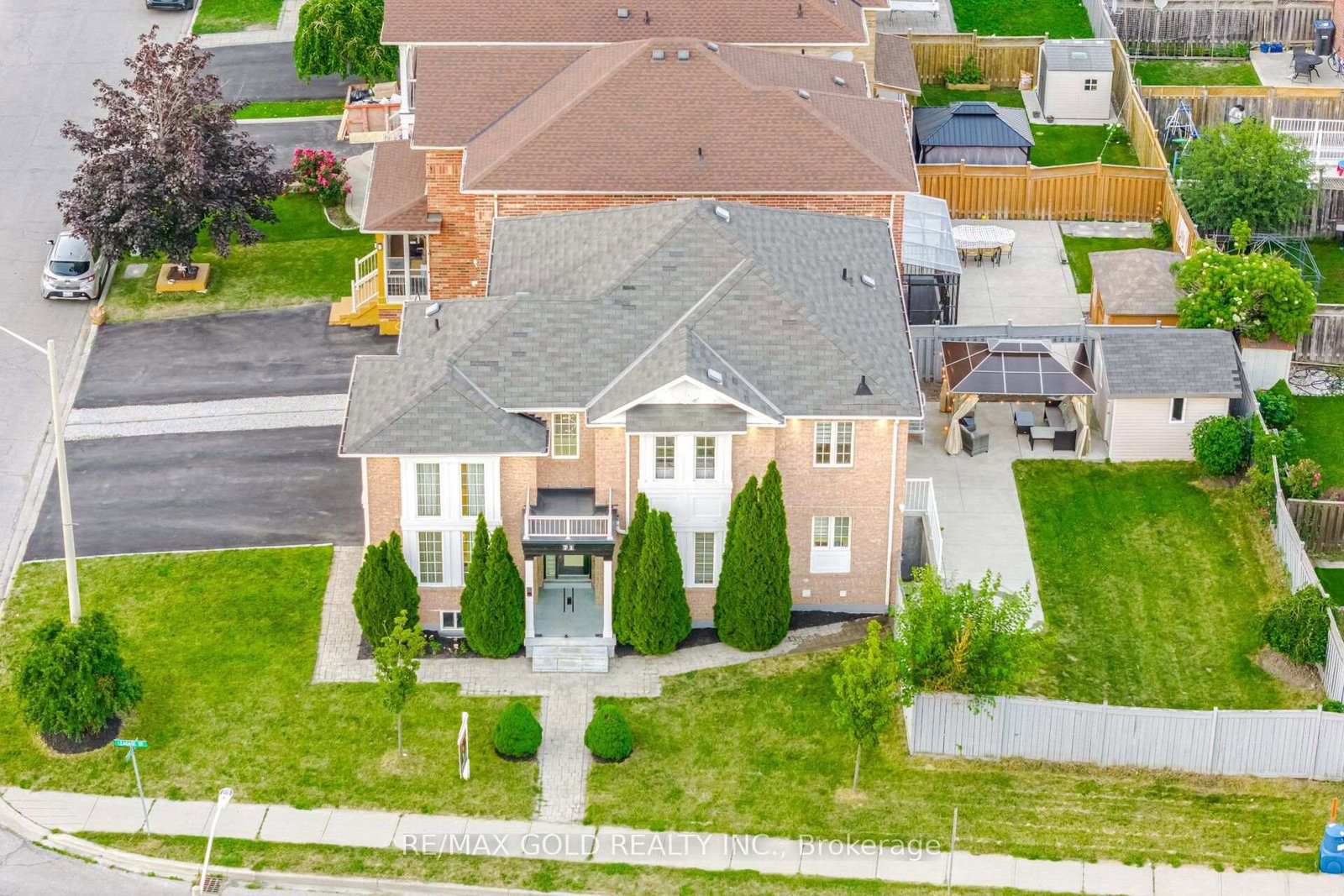 71-leagate-street-brampton-ontario-w13796240