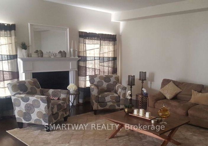 32-monkton-circle-brampton-ontario-w13796260