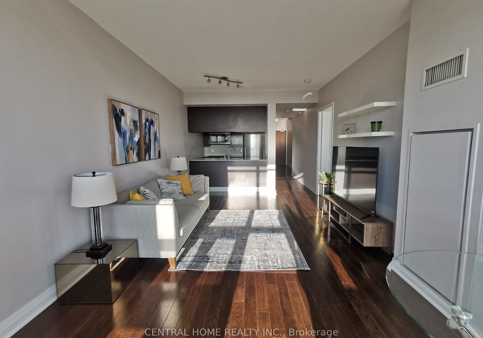 1055-southdown-road-mississauga-ontario-w13796486